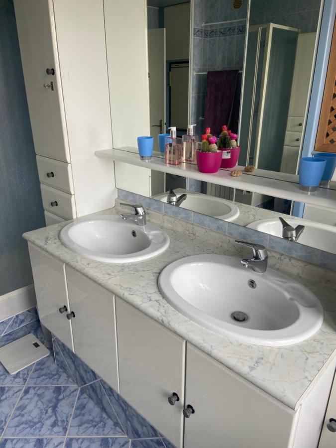 Petit Appartement Cocooning 拉罗歇尔 外观 照片